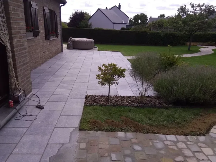 Aménagement extérieur jardin à Neufchâteau